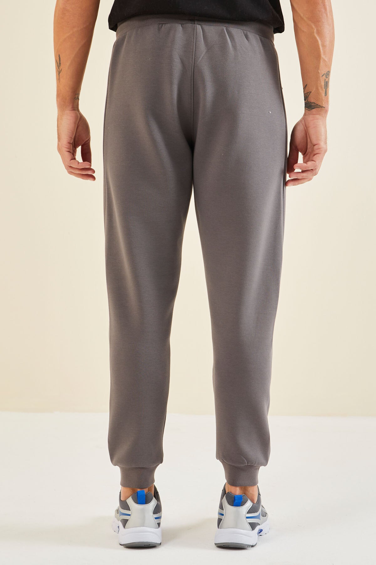Dark Grey Laced Men's Tracksuit Bottom - 82110