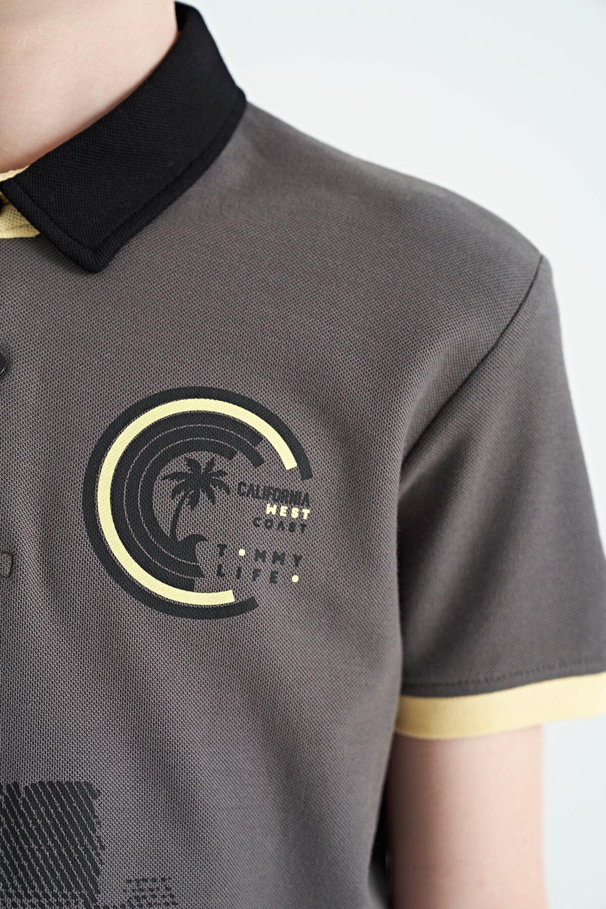 Dark Grey Print Detailed Polo Collar Standard Fit Boys T-Shirt - 11094