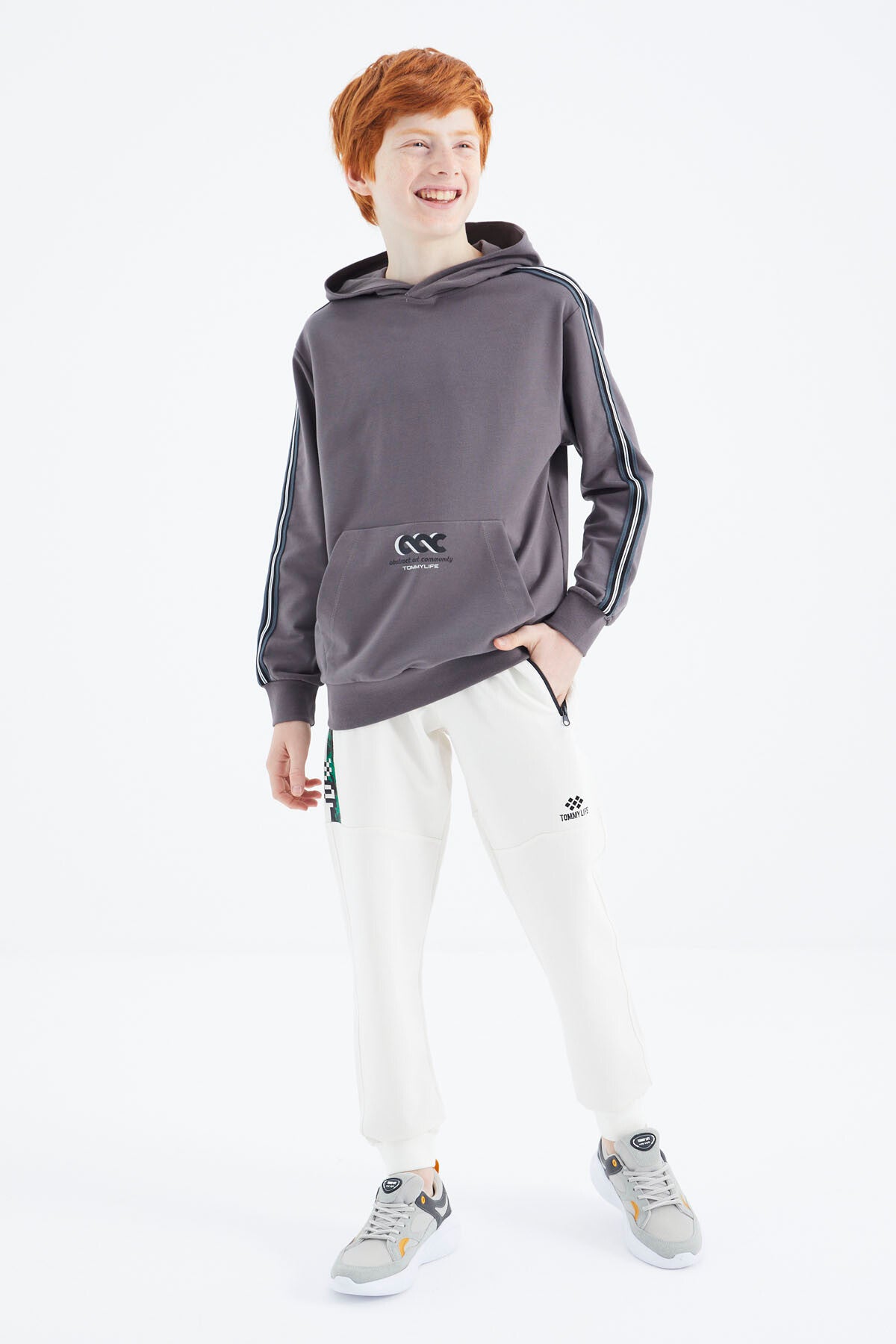 Dark Grey Kangaroo Pocket Boys' Sweatshirt - 11176