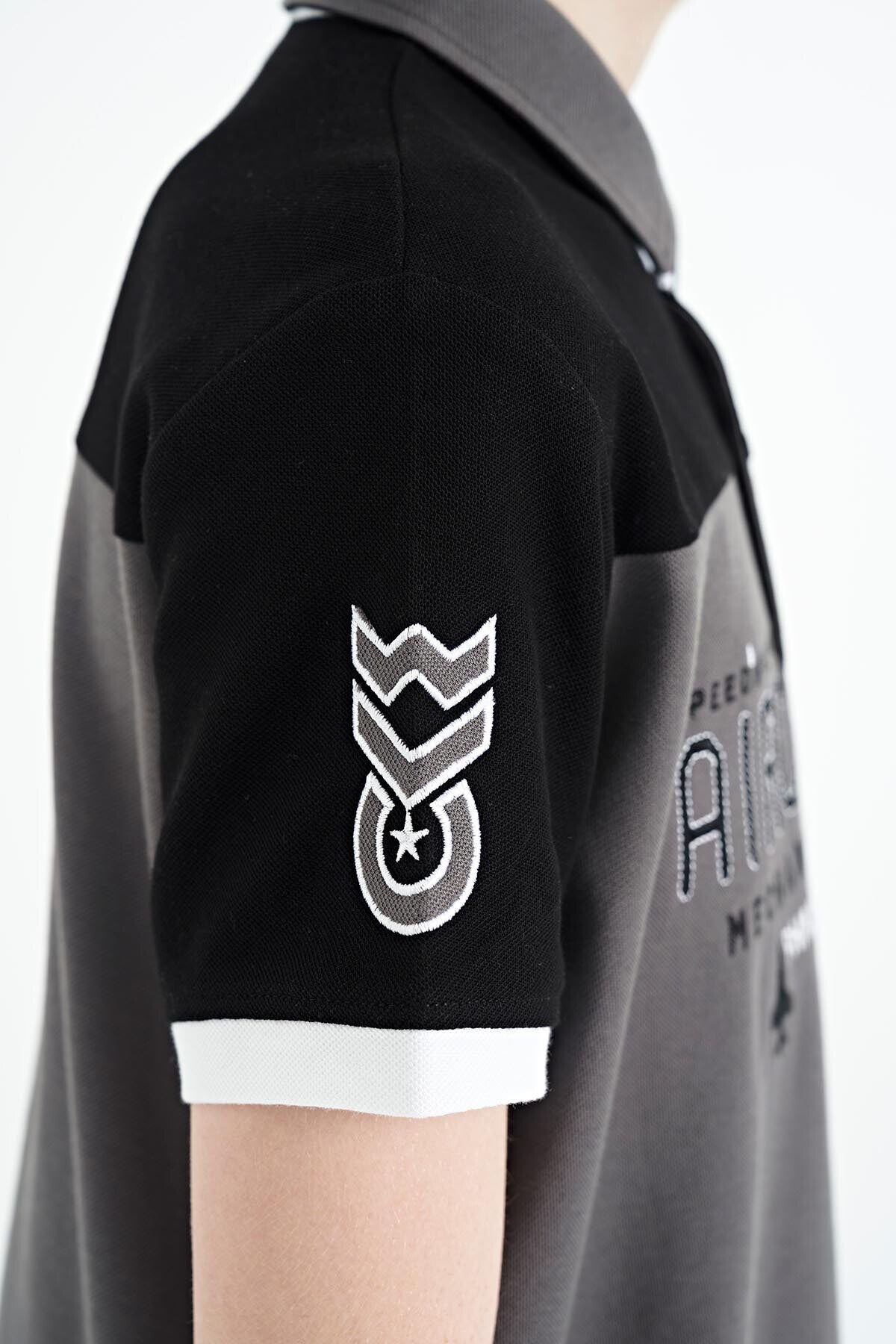 Dark Gray Color Block Letter Embroidery Standard Fit Polo Collar Boys T-Shirt - 11087