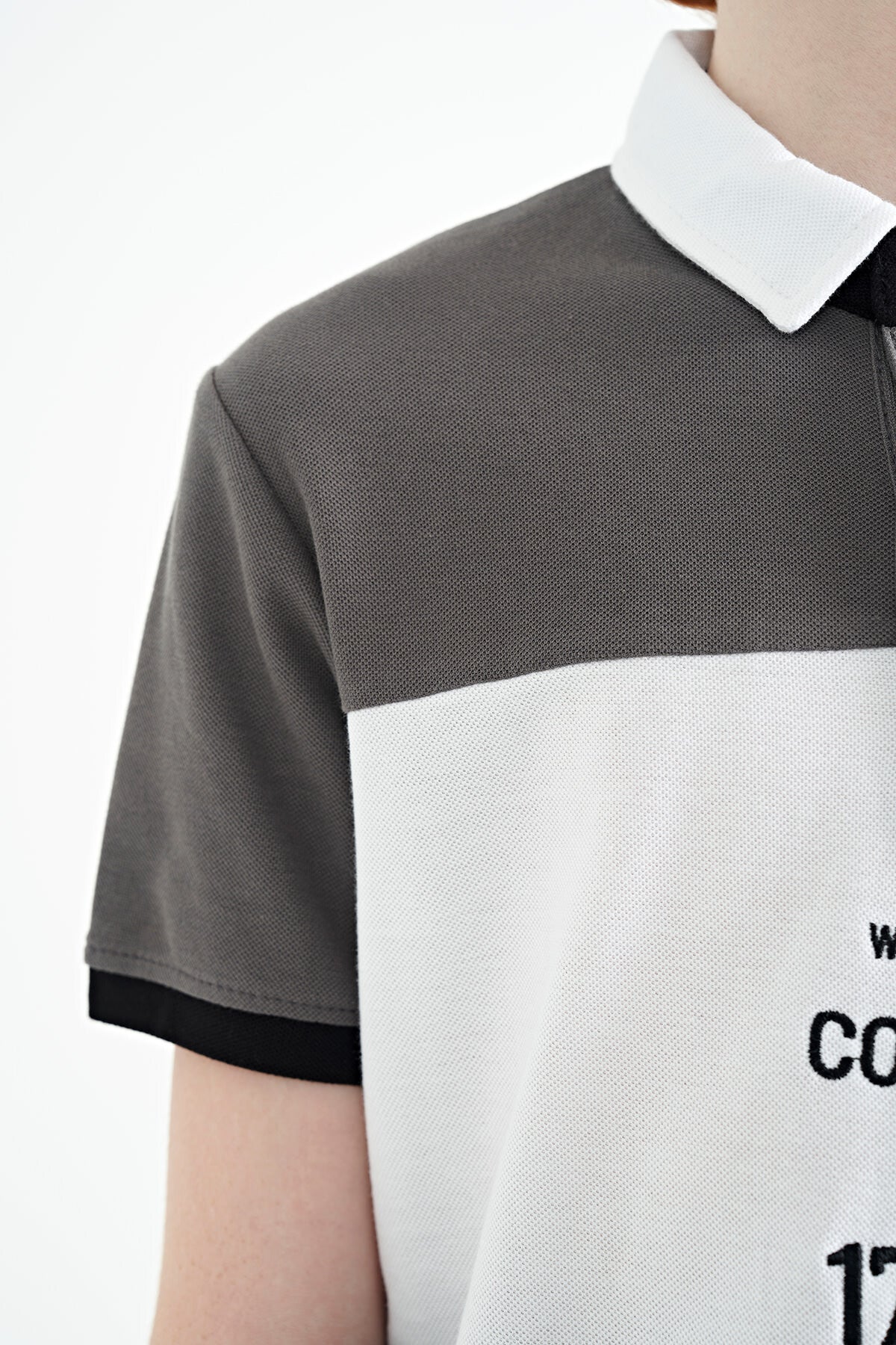Dark Gray Gradient Embroidered Detailed Standard Fit Polo Collar Boys' T-Shirt - 11110