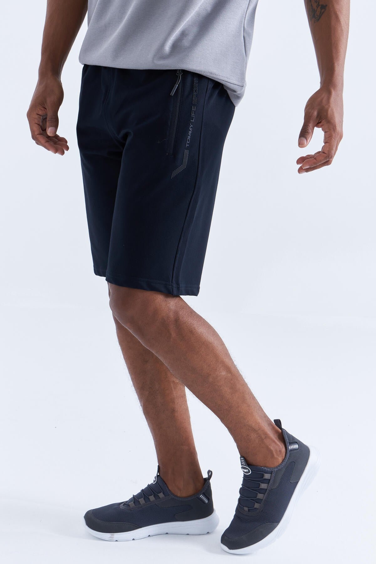 Lace - Black Zippered Pocket Detailed Standard Fit Men's Shorts - 81141