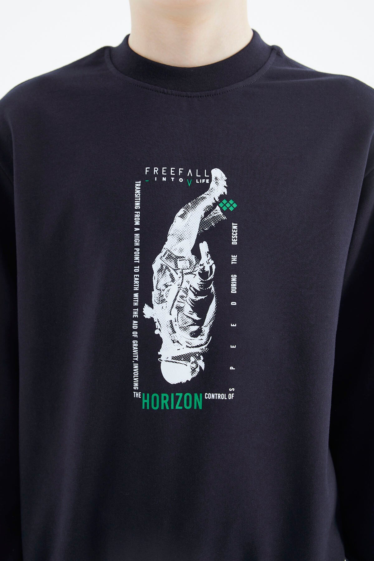 Navy Blue Printed Boys' Sweatshirt - 11174