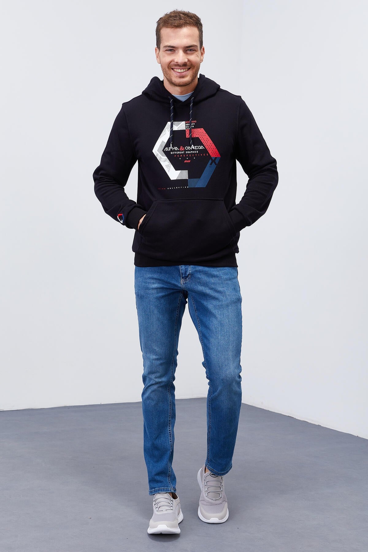 Navy Blue Geometric Print Standard Fit Men's Hooded Sweatshirt - 87870