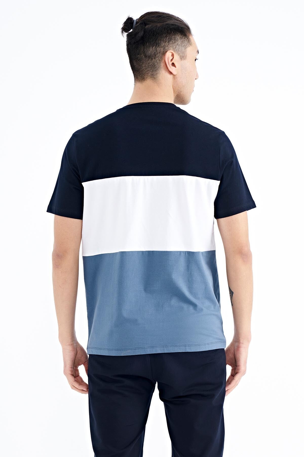 Navy Blue Gradient Print Detailed O Collar Standard Fit Men's T-Shirt - 88177