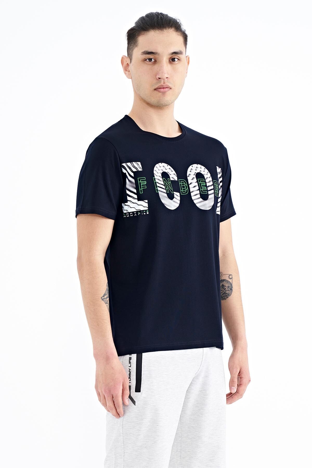 Navy Blue Printed Detailed O Collar Standard Fit Men's T-Shirt - 88187
