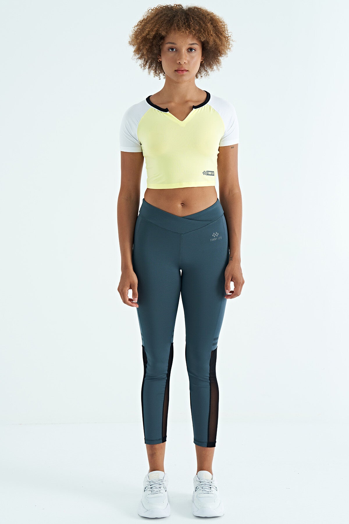 Lemon Color Block Logo Printed O Collar Slim Fit Women's Crop T-Shirt - 97270