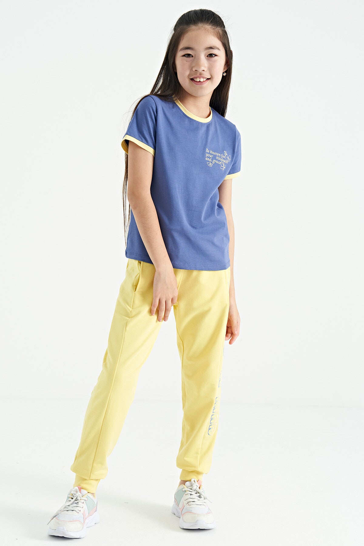 Lemon Side Print Embroidered Laced Standard Fit Jogger Girls' Tracksuit Bottom - 75123