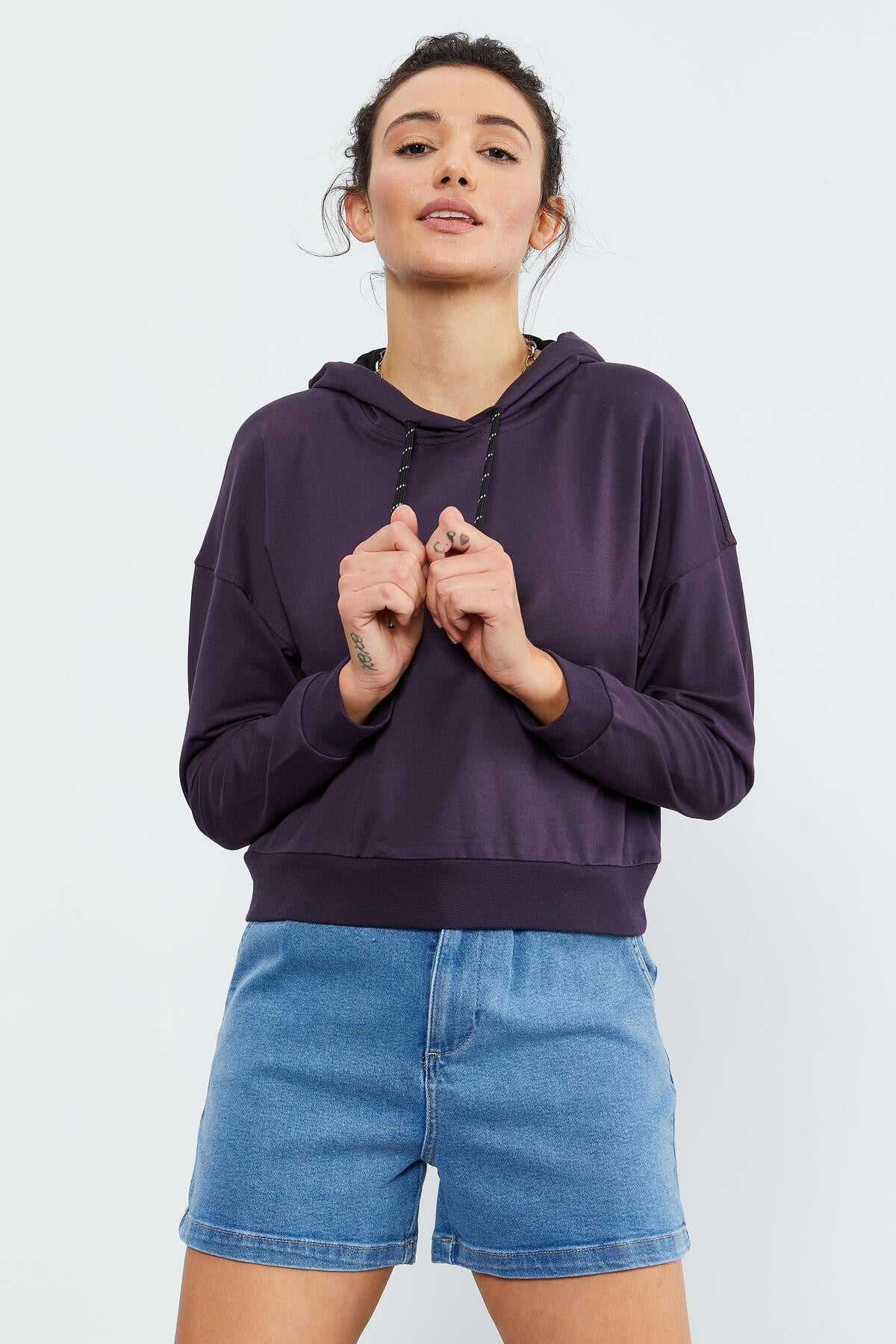 Long Sleeve Comfort Fit Hooded Women's Sweatshirt - 97115