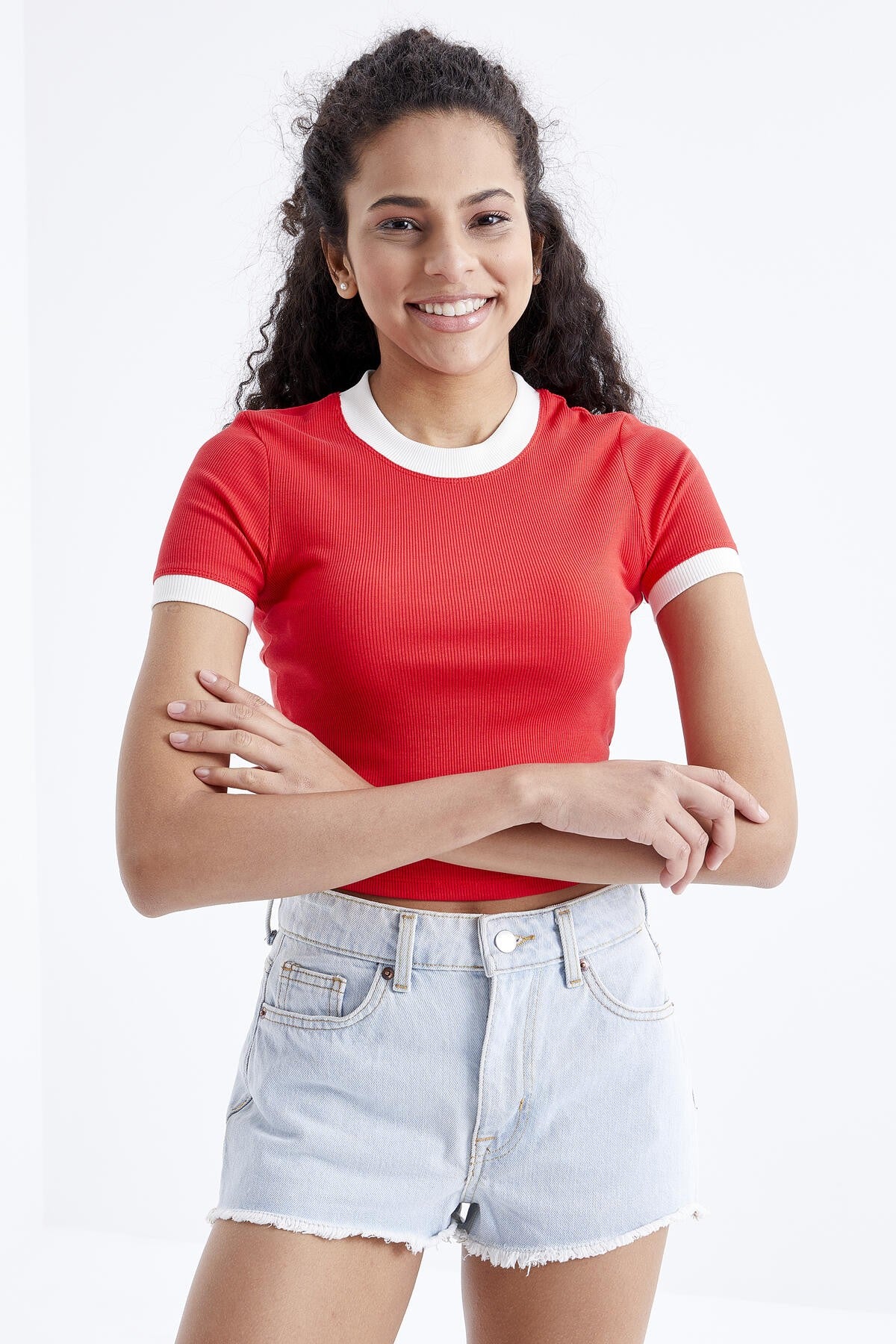 Pomegranate Flower Basic Neck Detailed O Collar Women's Crop Top T-Shirt - 97200