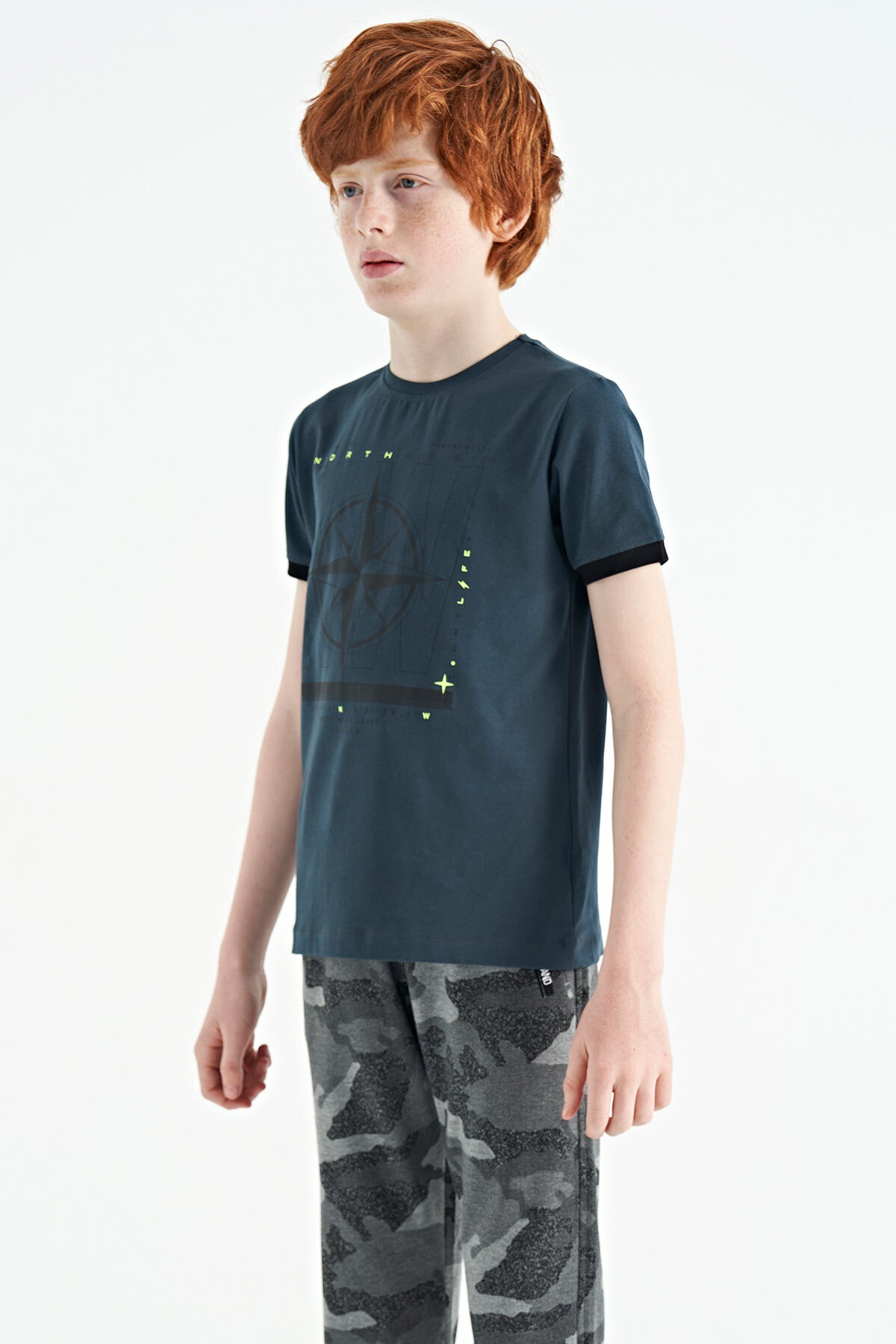 Forest Green Compass Printed Standard Fit O Collar Boys T-Shirt - 11106