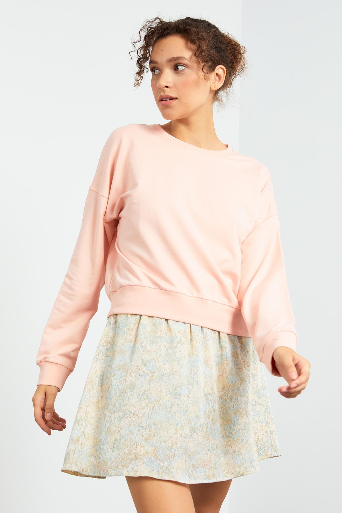 Pink Basic Comfort Fit O Neck Women's Sweatshirt - 97114