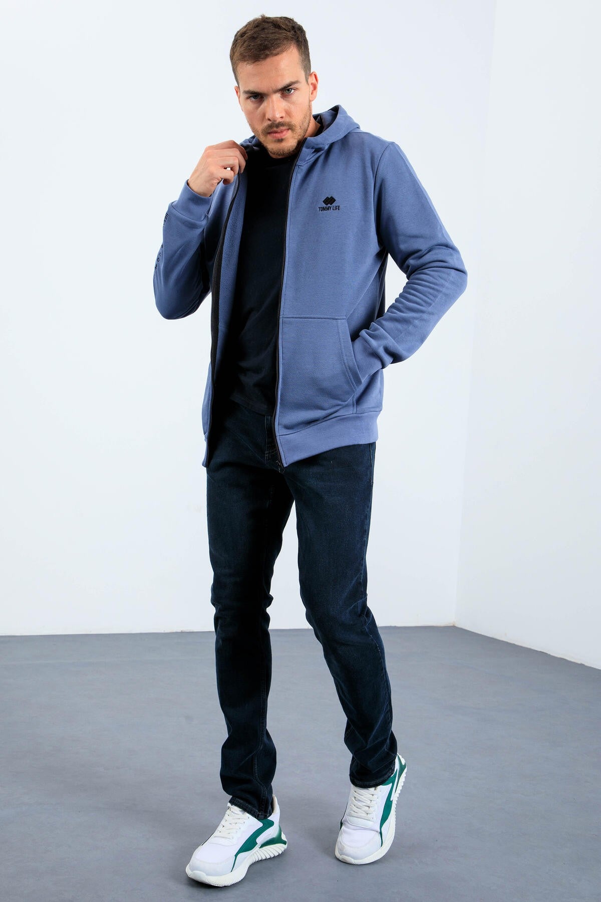 Petrol Basic Hooded Comfort Fit Embroidered Detailed Zipper Men's Sweatshirt - 88035