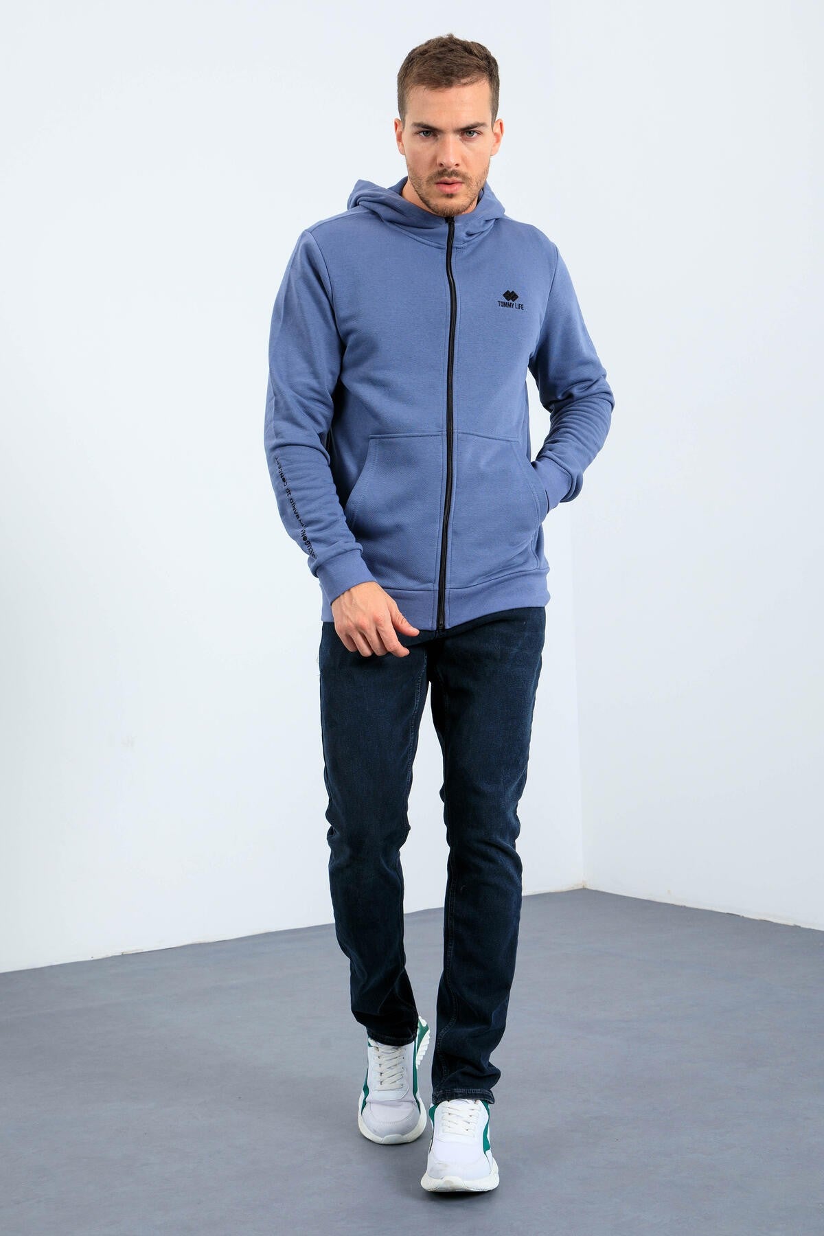 Petrol Basic Hooded Comfort Fit Embroidered Detailed Zipper Men's Sweatshirt - 88035