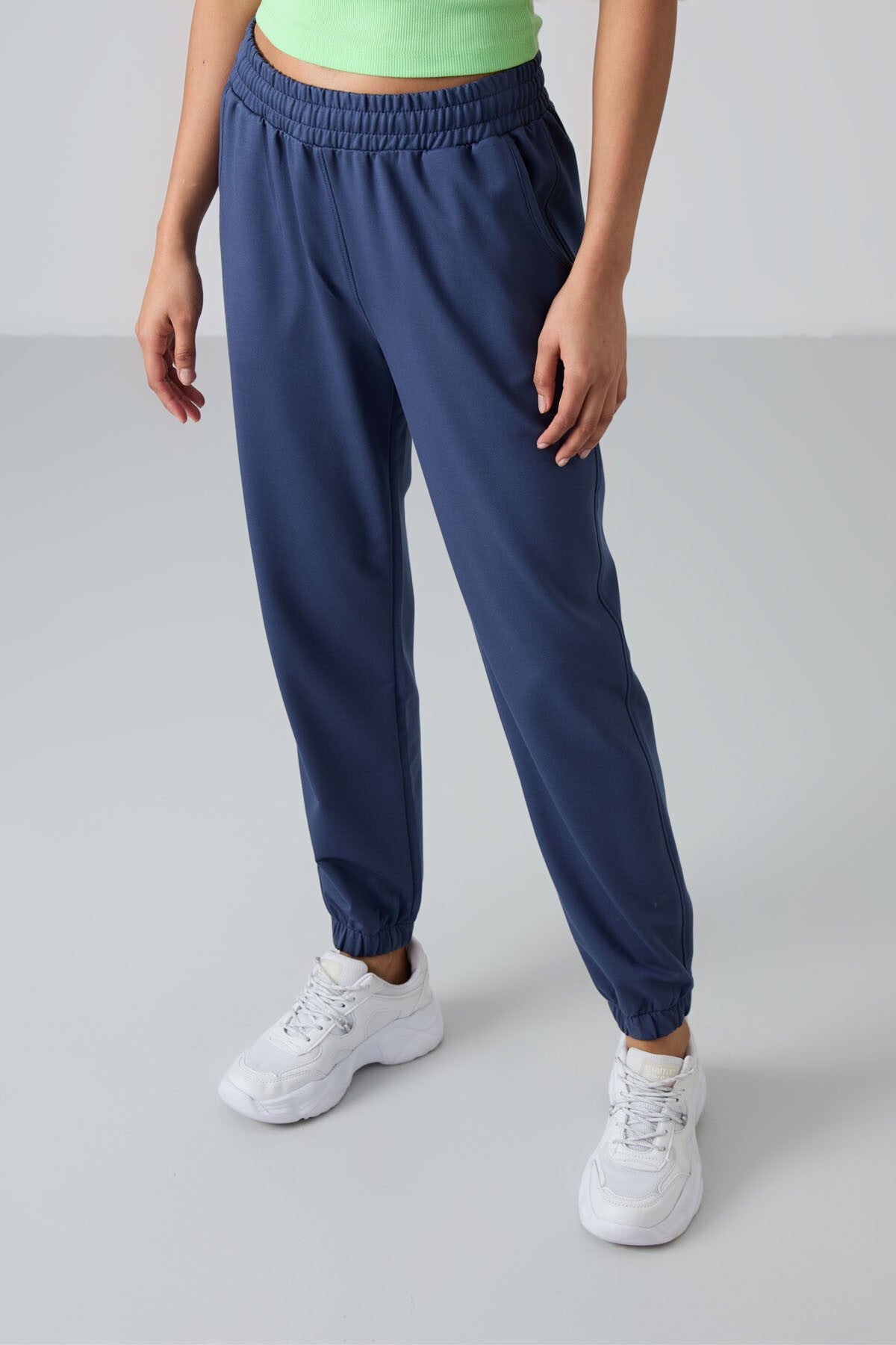 High Waist Comfortable Form Ribbed Cuff Women's Tracksuit Bottom - 94583
