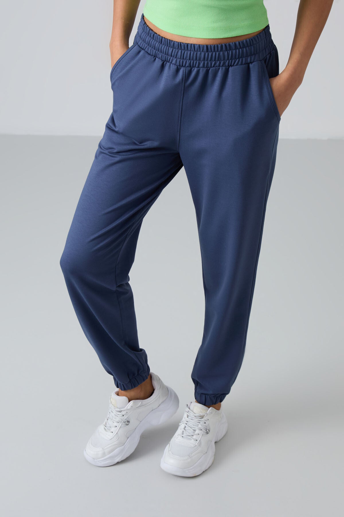 High Waist Comfortable Form Ribbed Cuff Women's Tracksuit Bottom - 94583