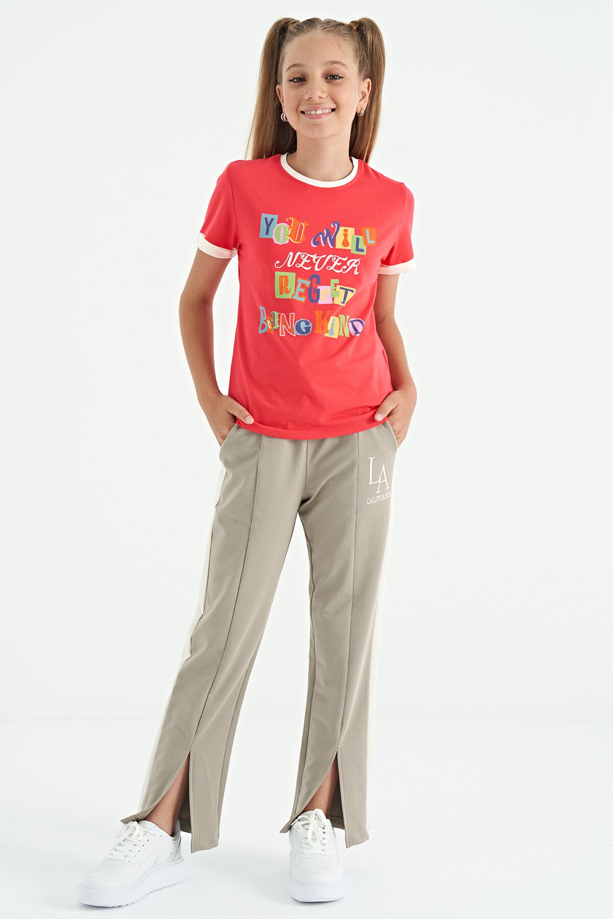 Rose Color Detailed O Collar Comfort Fit Girls T-Shirt - 75109