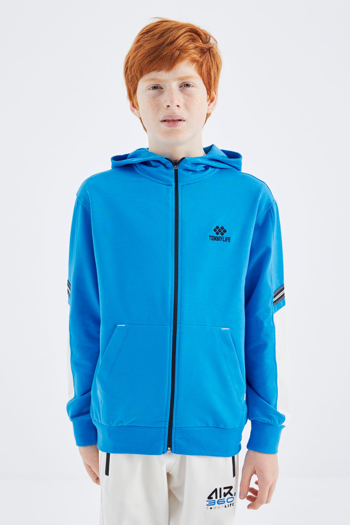 Zippered Boys' Sweatshirt - 11180