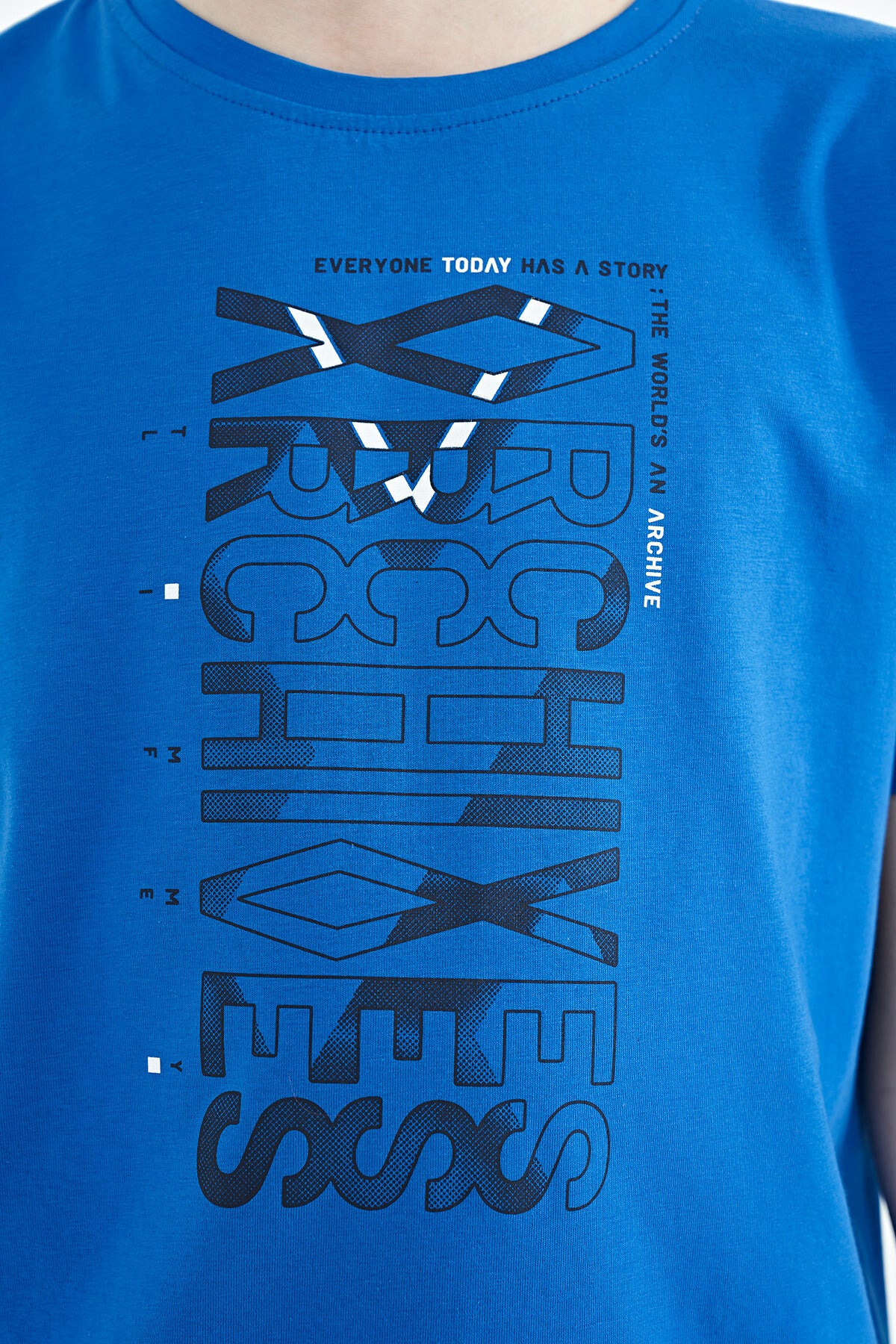 Pre-Wash Detailed O Collar Standard Fit Boys' T-Shirt - 11099