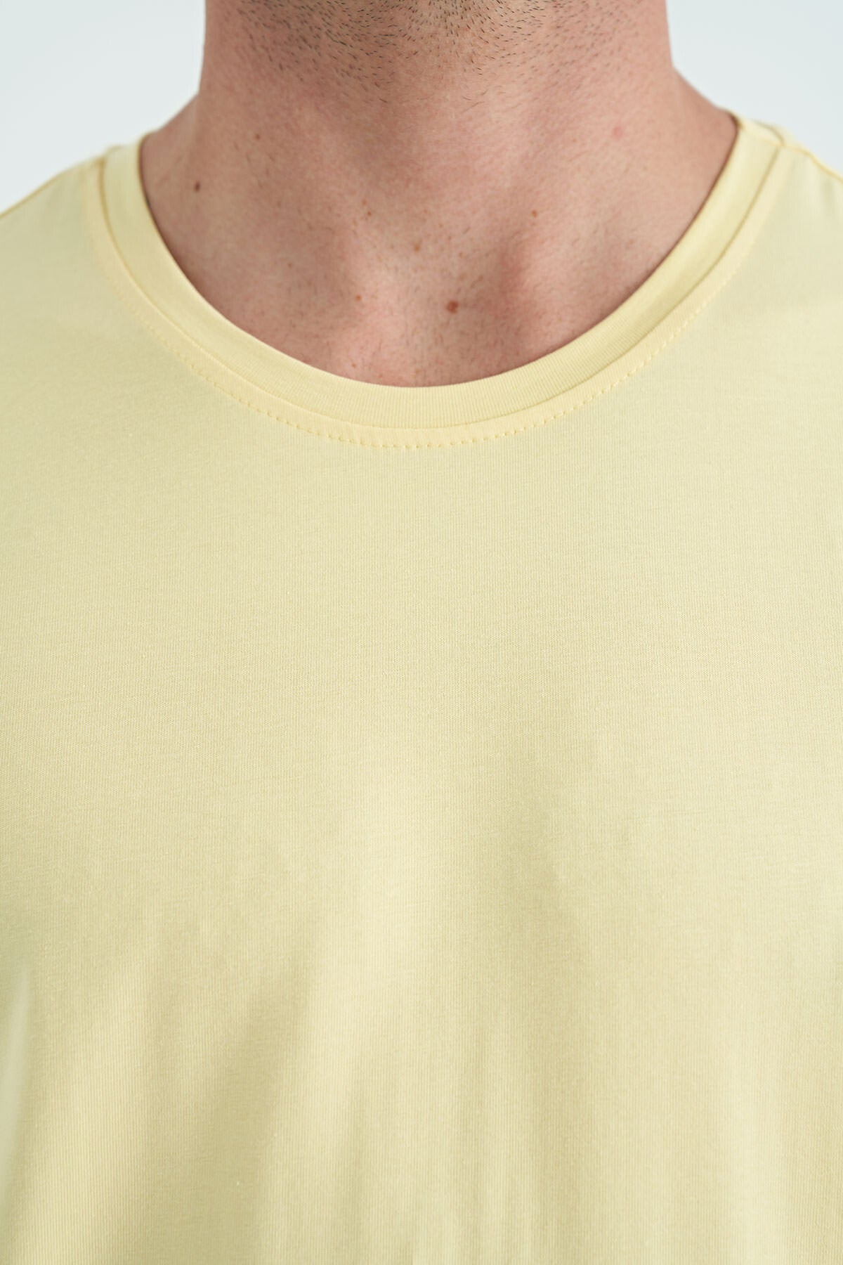 Yellow Men's Basic Short Sleeve Regular Fit O Neck T-shirt - 87911