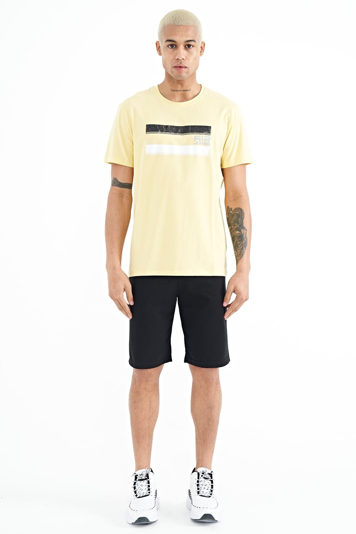 Donald Yellow Standard Mold Men's T-Shirt - 88217