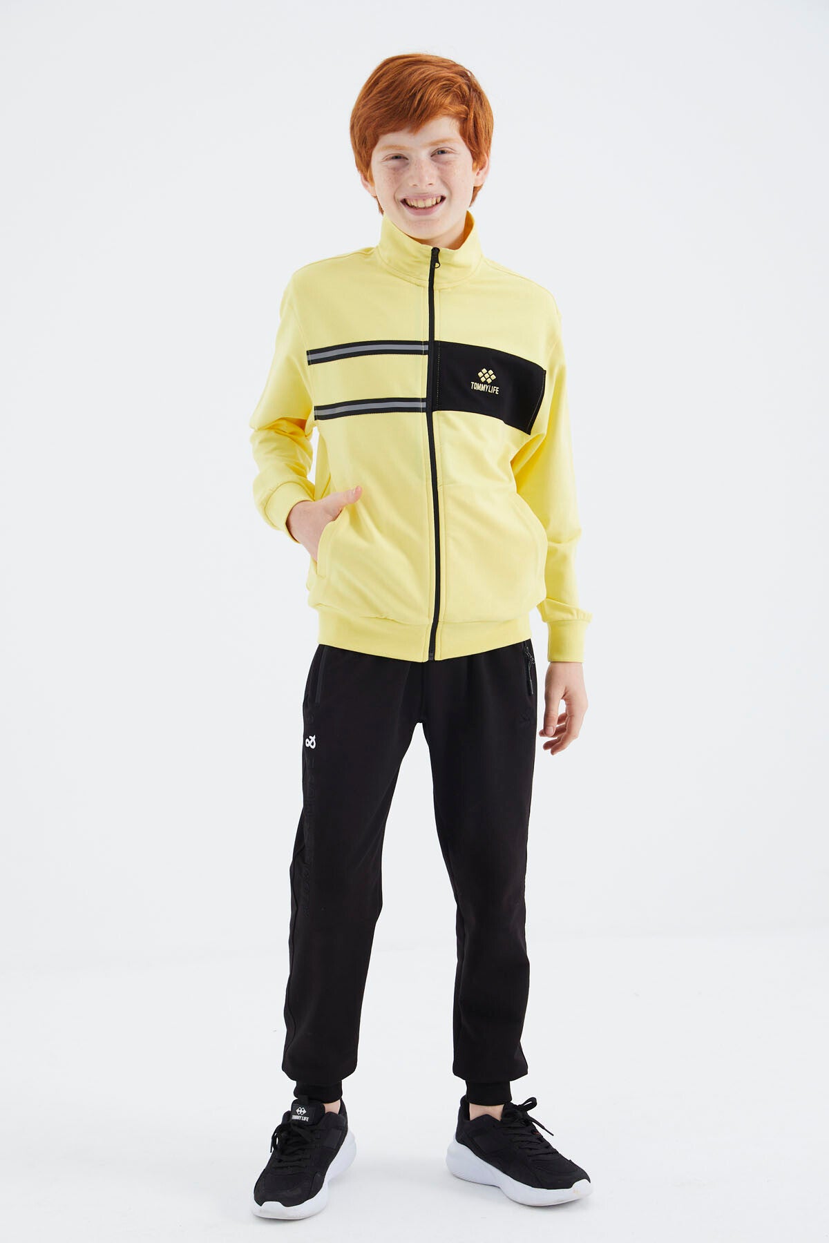 Yellow Collar Boys' Sweatshirt - 11183