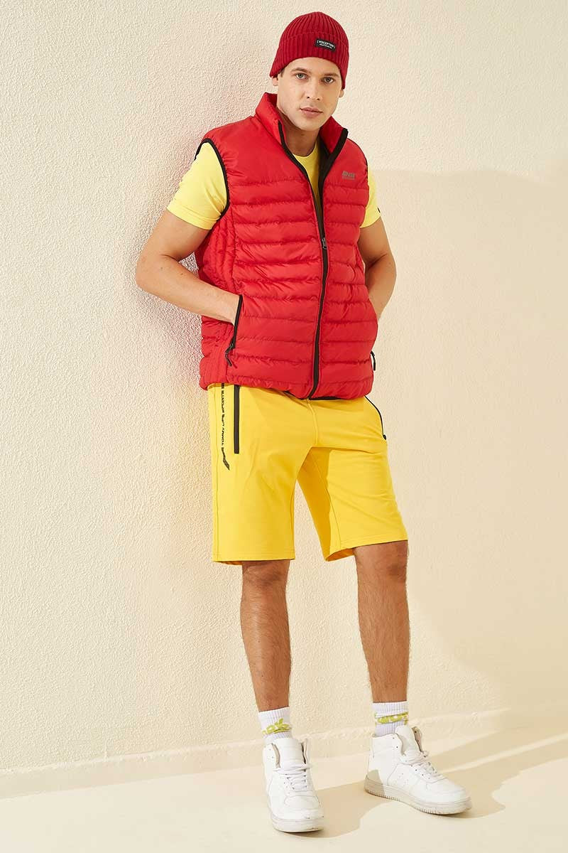 Yellow Zippered Pocket Detailed Standard Fit Men's Shorts - 81141