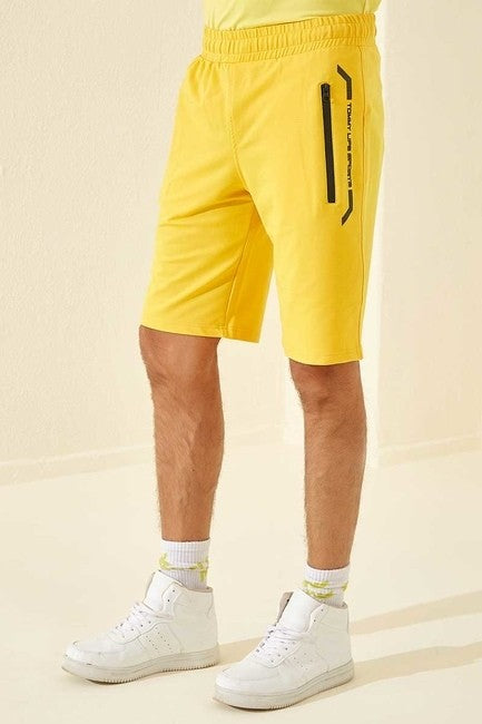 Yellow Zippered Pocket Detailed Standard Fit Men's Shorts - 81141
