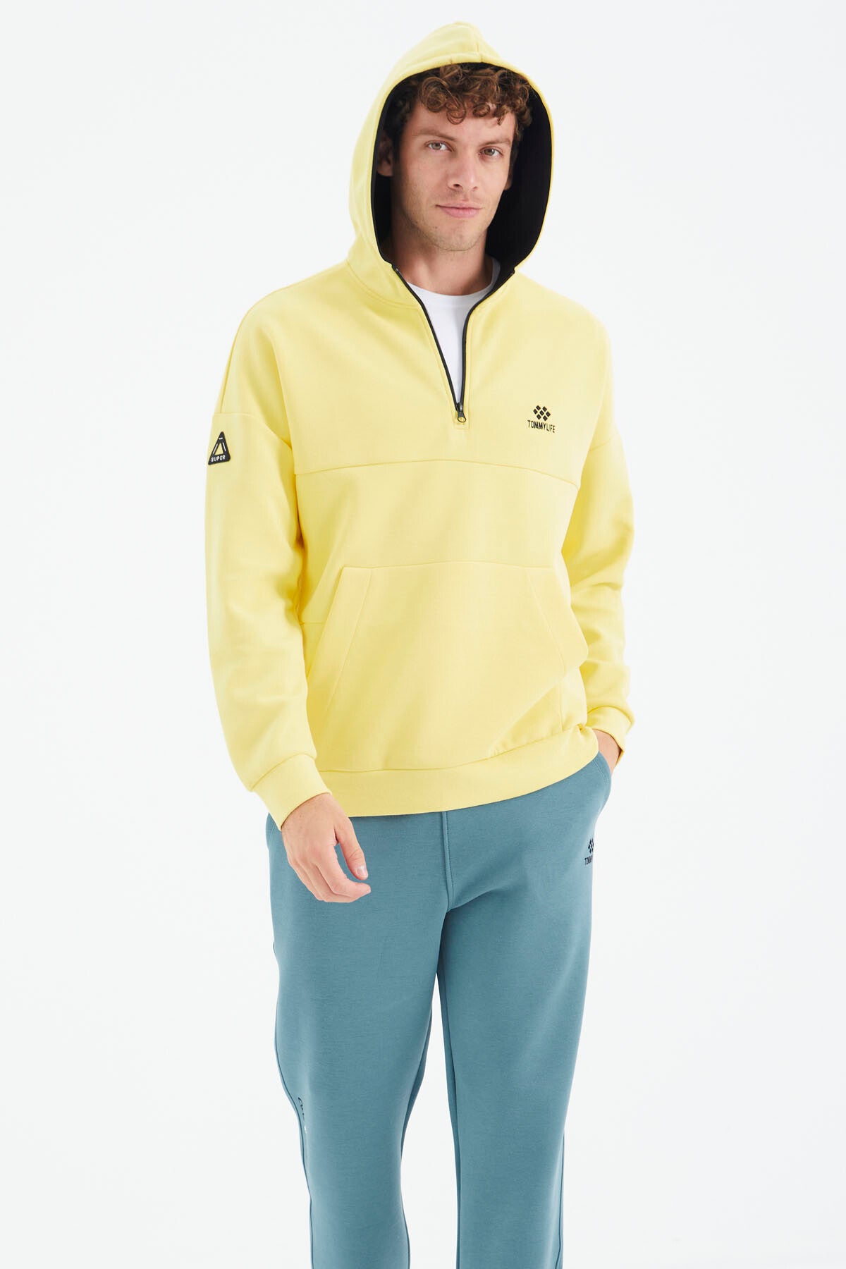 Yellow Hooded Half-Zip Pocket Detailed Relax Fit Men's Sweatshirt - 88294