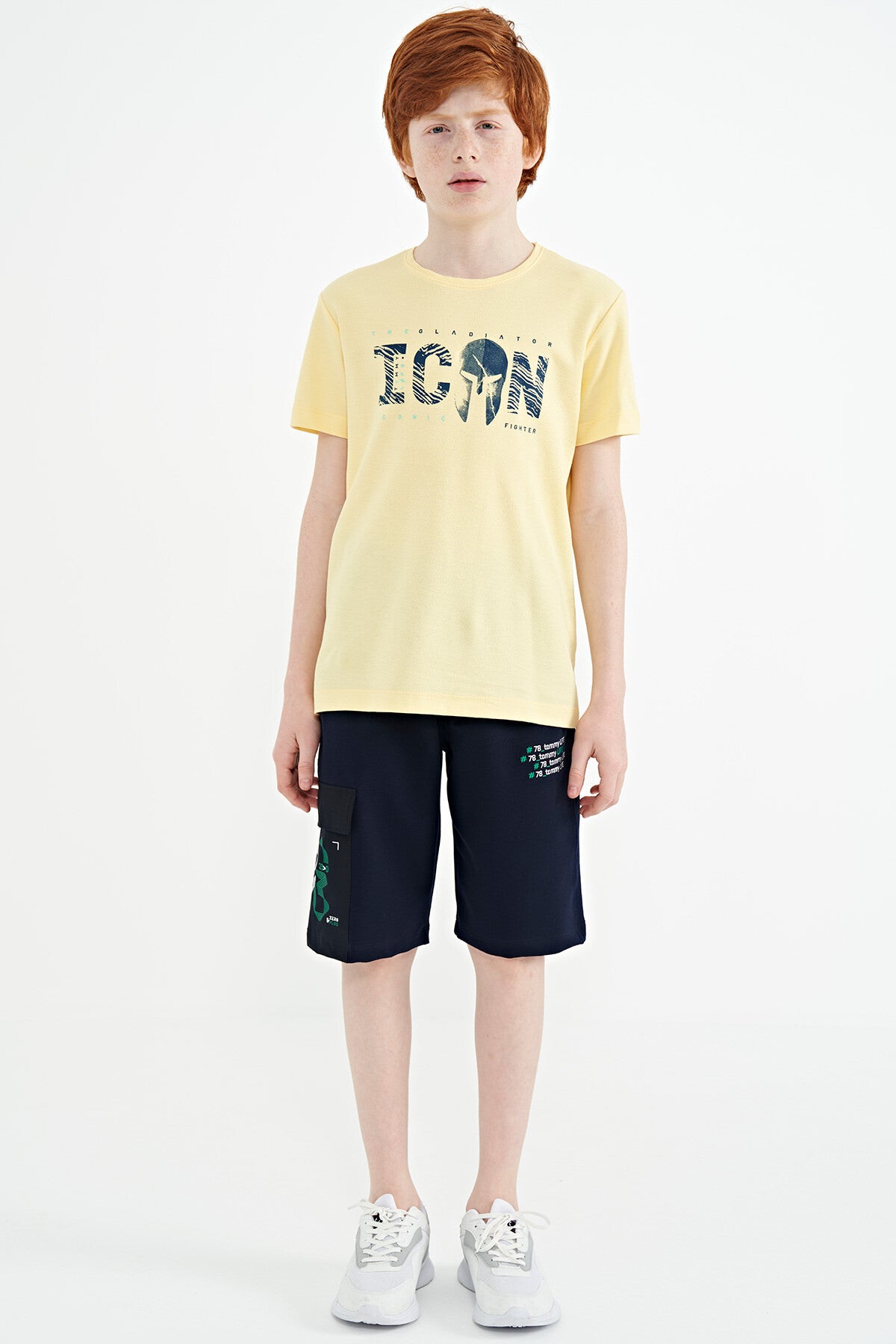 Yellow Front Embroidered O Collar Standard Fit Boys' T-Shirt - 11118