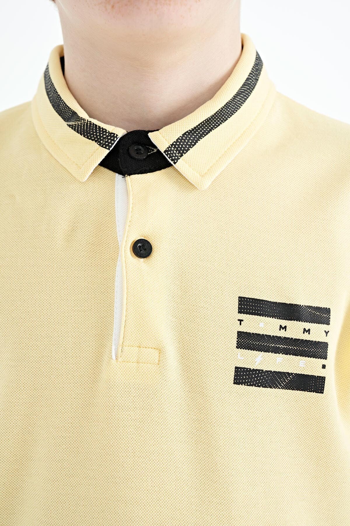 Blue Collar Color Block Print Detailed Standard Cut Boys' T-Shirt - 11111
