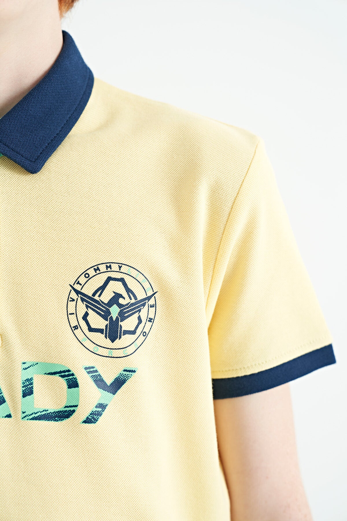 Yellow Print Pattern Standard Fit Polo Collar Boys T-Shirt - 11143