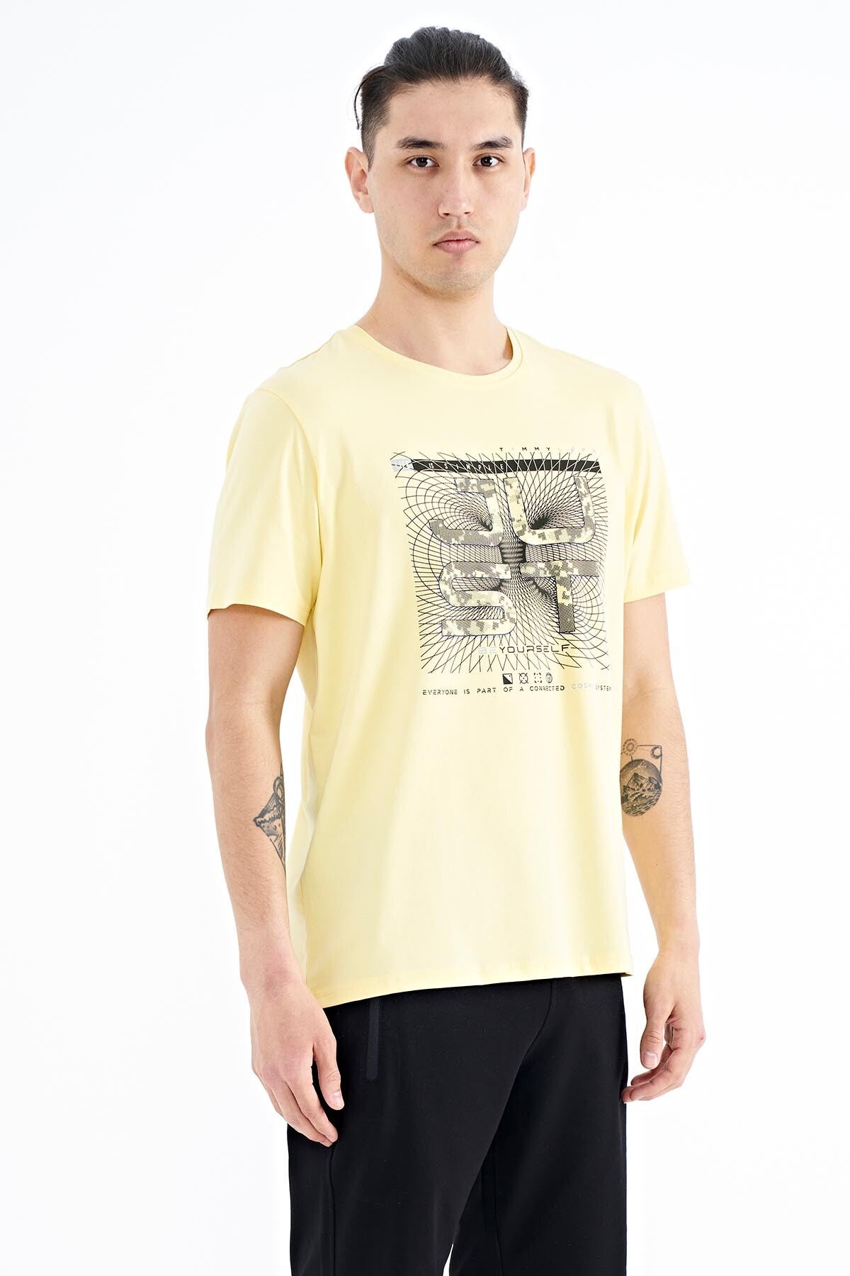 Yellow Print O Collar Standard Fit Men's T-shirt - 88170