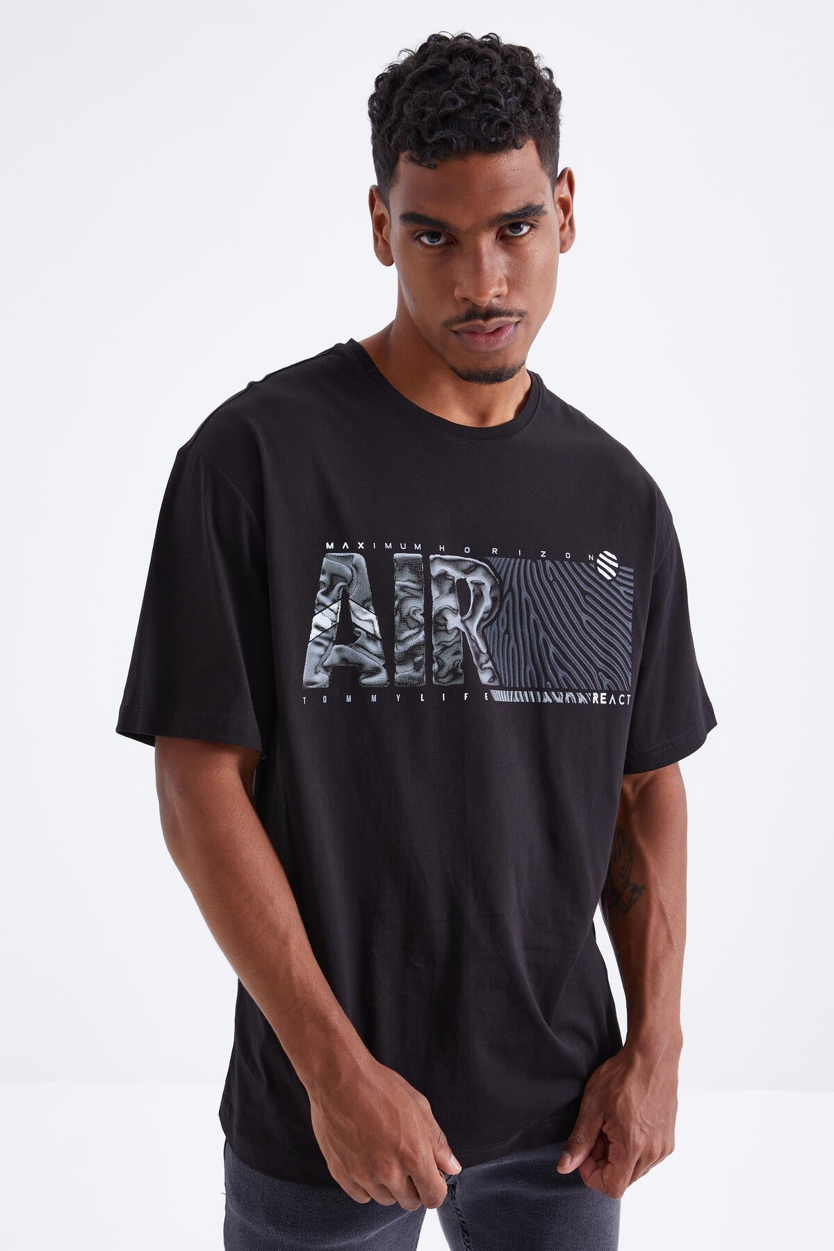 Black Air Print O Collar Men's Oversize T-Shirt - 88097