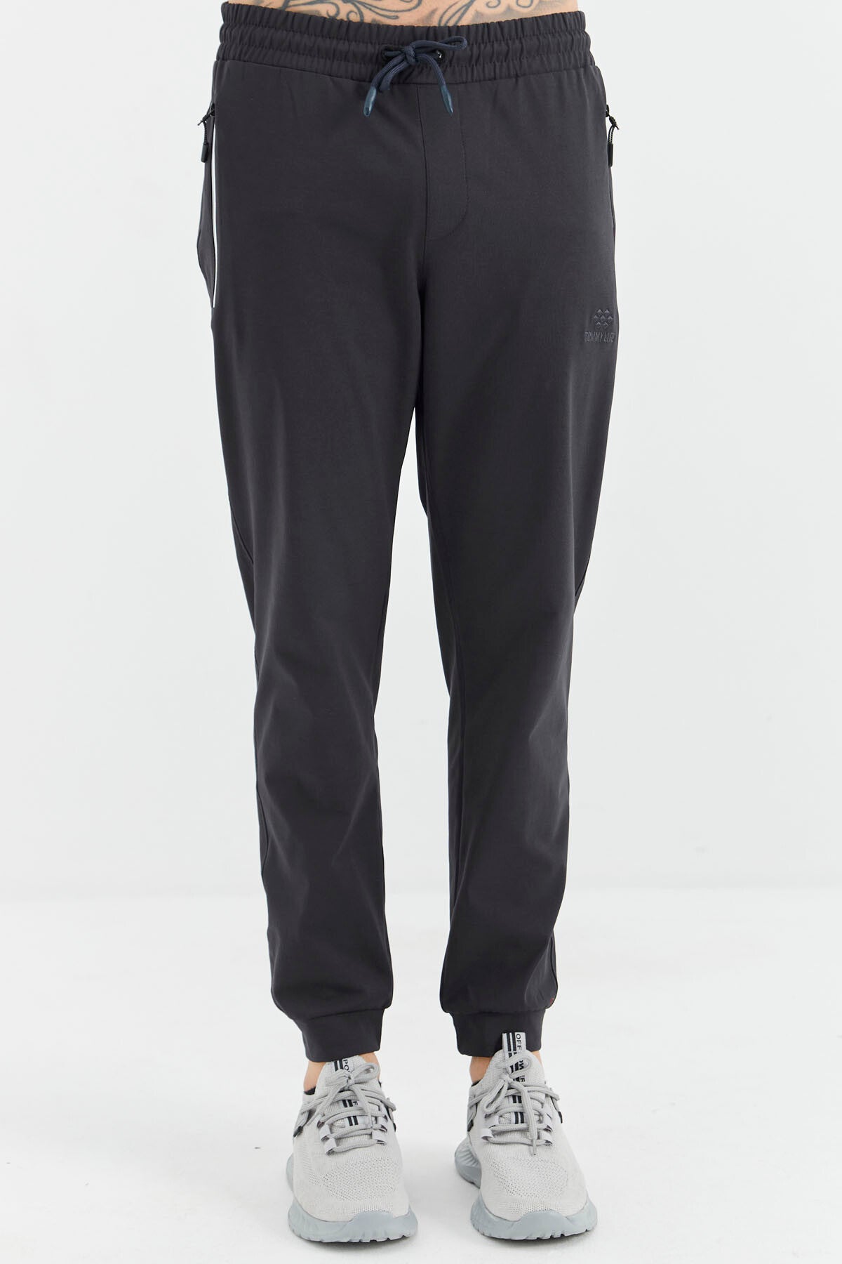 Black Laced Pocket Detailed Relax Fit Men's Tracksuit Bottom - 84995