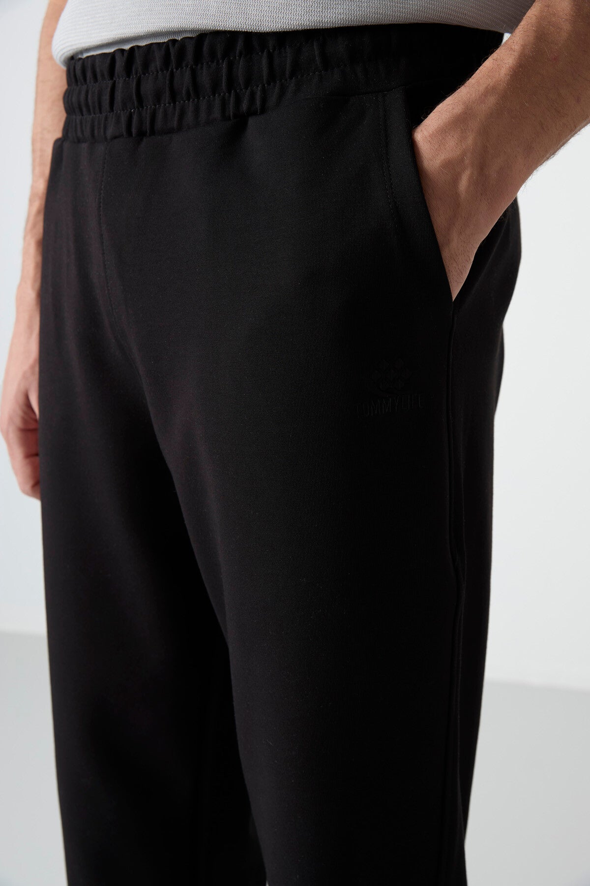 Black Laced Long Leg Men's Tracksuit Bottom - 84999