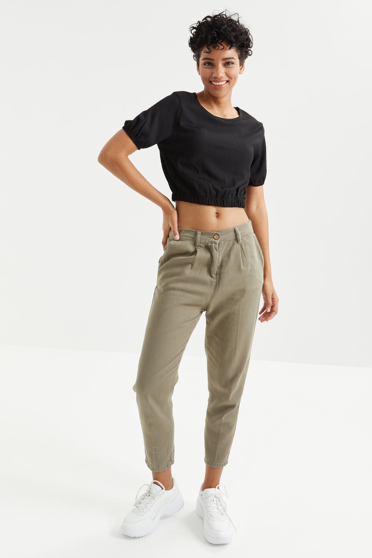 Black Balloon Sleeve O Collar Beli Elastane Crinkle Fabric Women's Crop Top T-Shirt - 97221