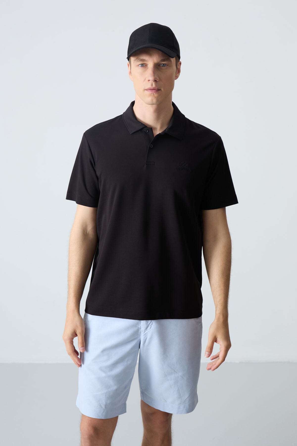 Black Basic Logo Standard Fit Knitted Polo Collar Men's T-Shirt - 87748