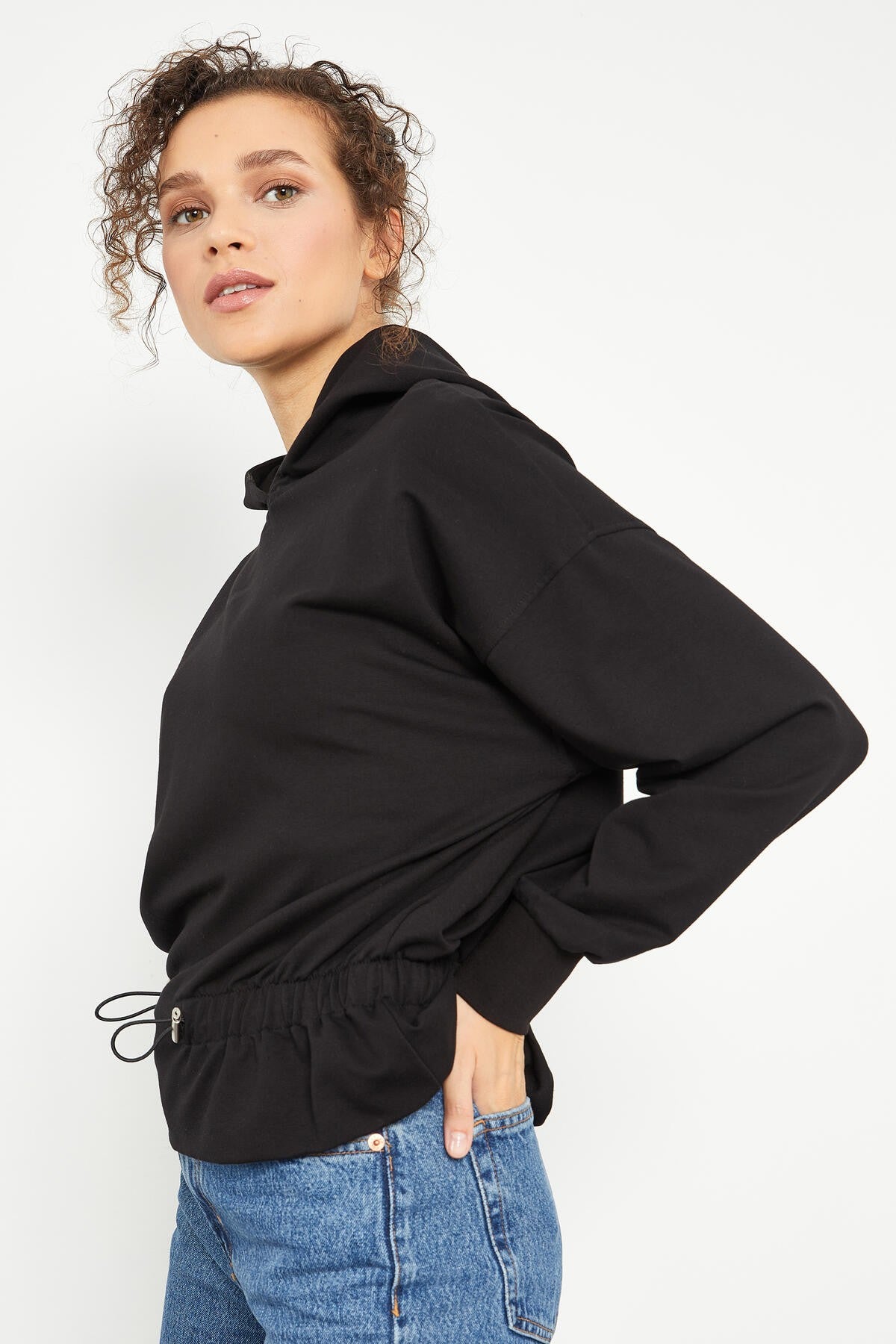 Black Belted Pleated Hooded Women's Oversize Sweatshirt - 97159