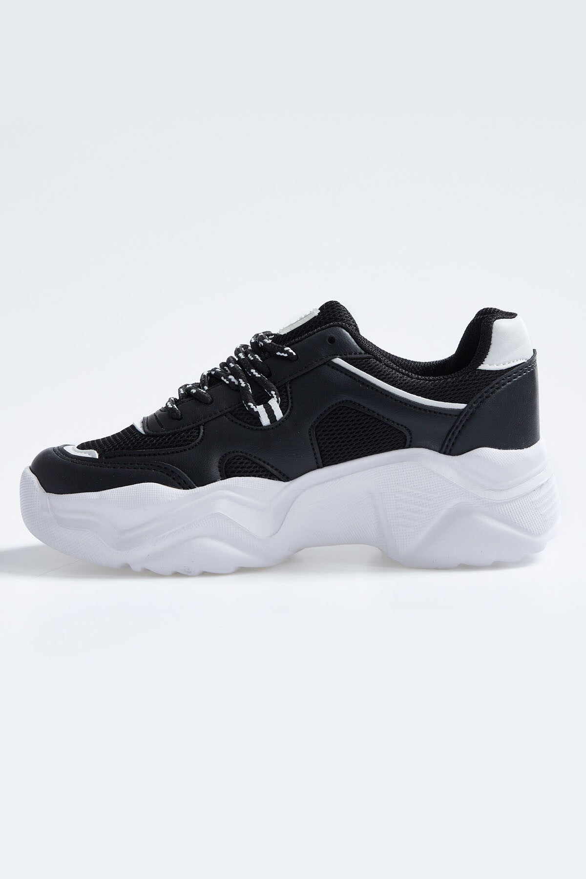 Black - White Laced High Sole File Detailed Women's Sports Shoes - 89201