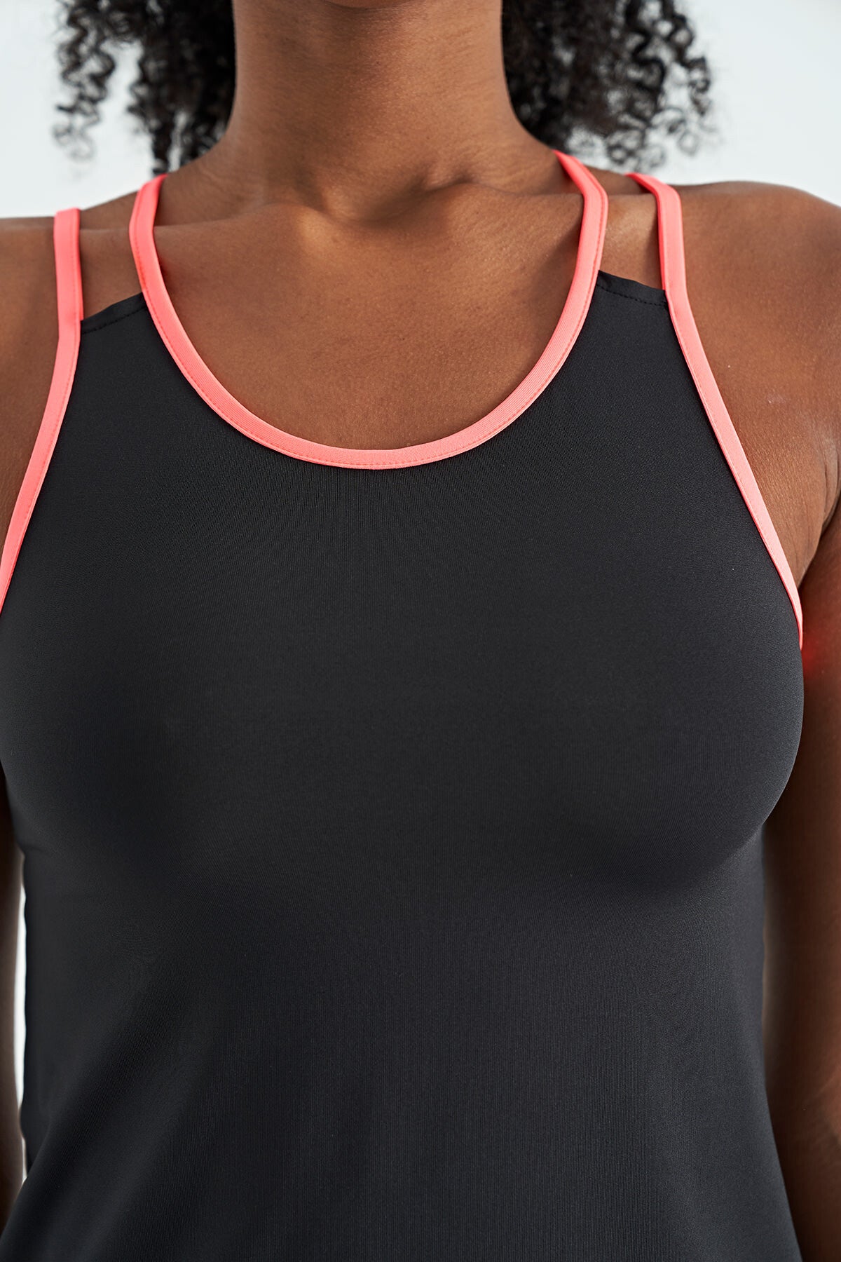 Black Double Strap Back Detailed Standard Fit Women's Sports Singlet - 97258