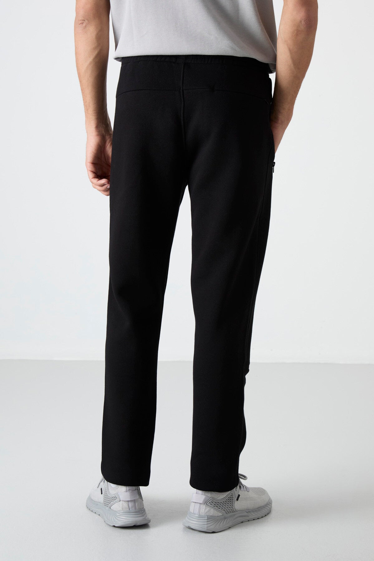 Carlo Black Quilted Men's Tracksuit Bottom - 84942