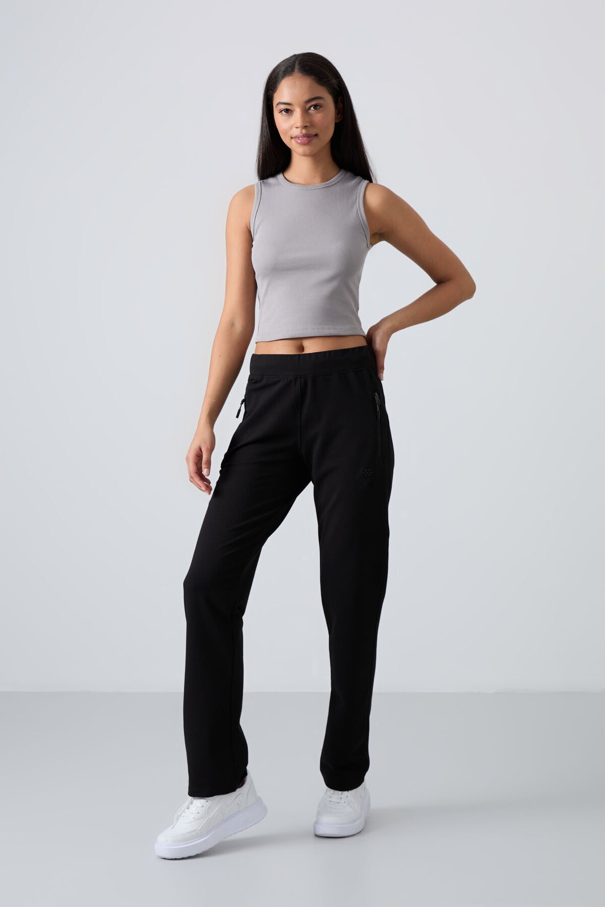 Black Zippered Pocket Comfort Fit Classic Hem Women's Tracksuit Bottom - 94195