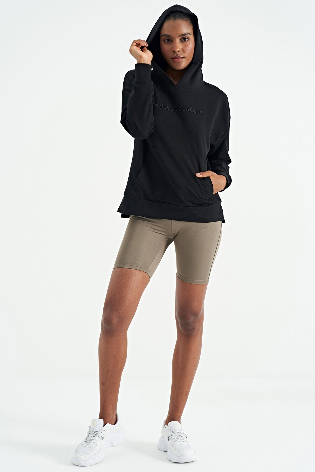 Black Women's Hooded Kangaroo Pocket Oversize Sweatshirt - 97161