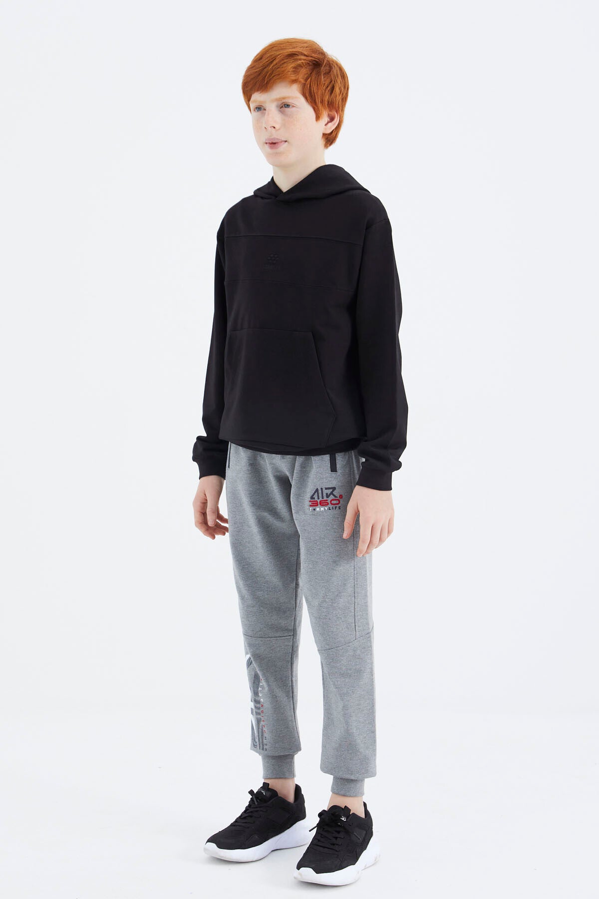 Black Hooded Basic Boys' Sweatshirt - 11181
