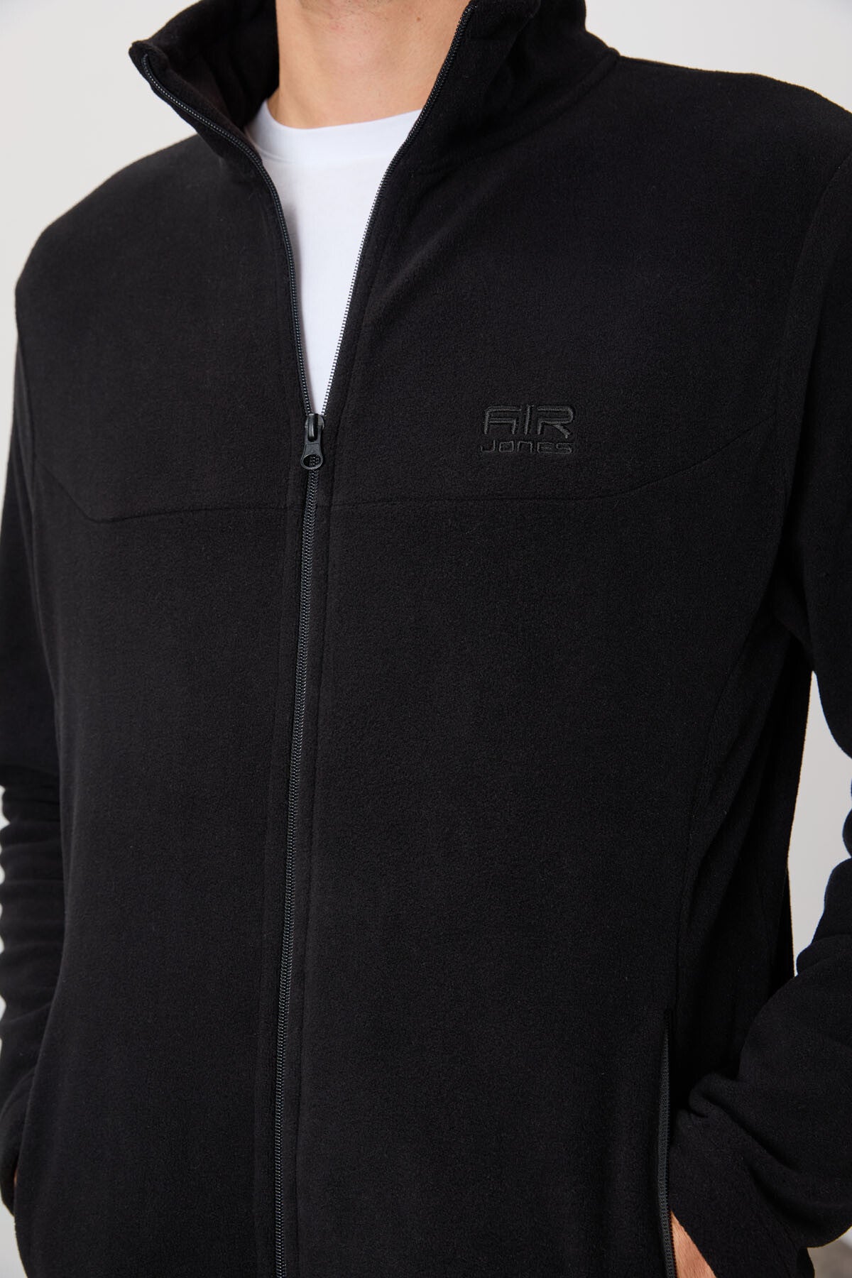 Hardy Black Standard Mold Polar Men's Sweatshirt - 88299