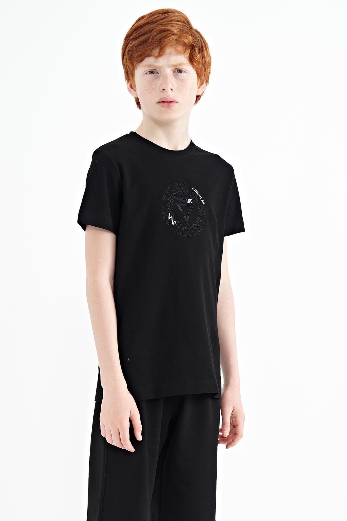 Black Embroidered Detailed O Collar Standard Cut Boys T-Shirt - 11115