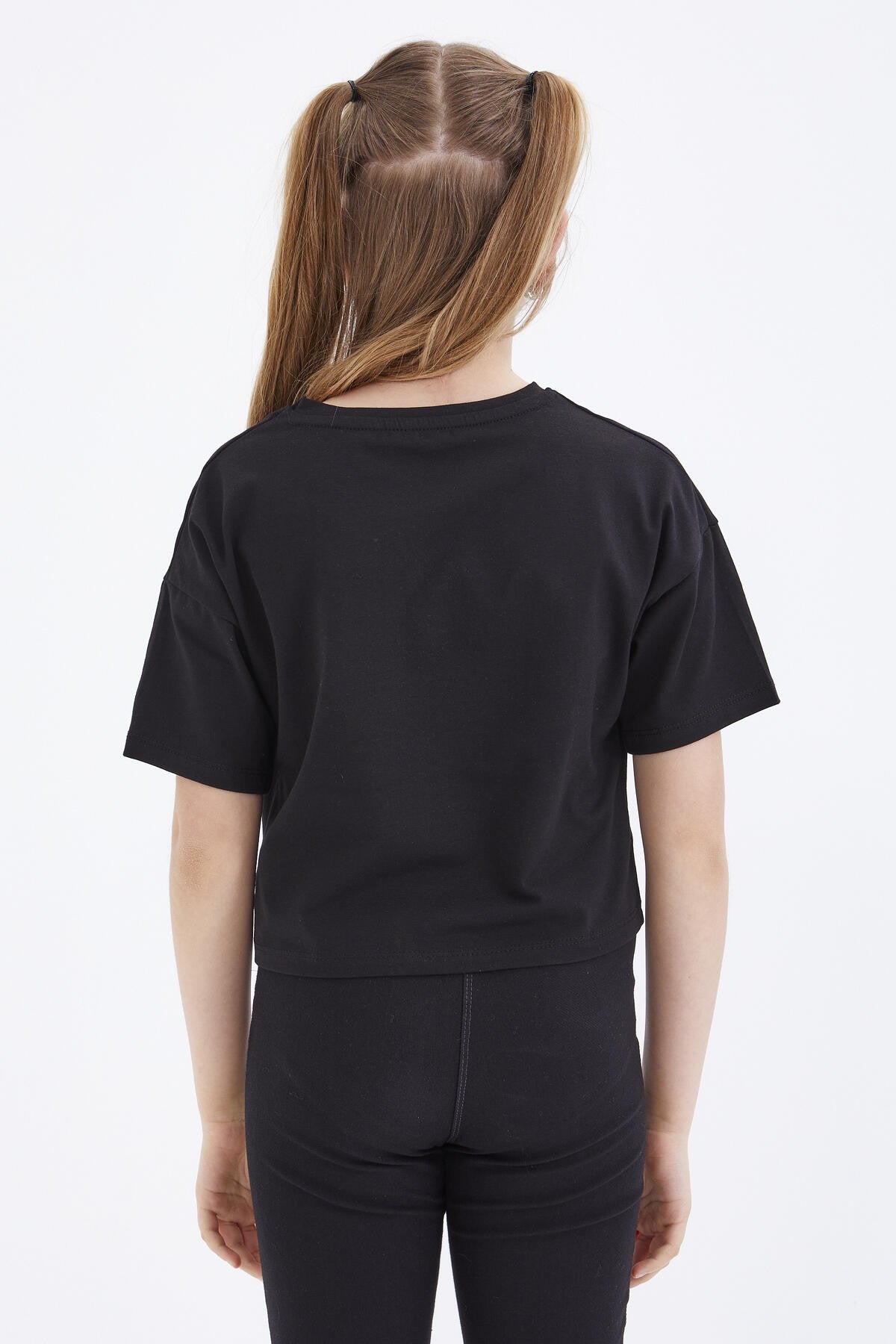 Black Oversize Colorful Print Drop Shoulder O Collar Girls Crop T-Shirt - 75038