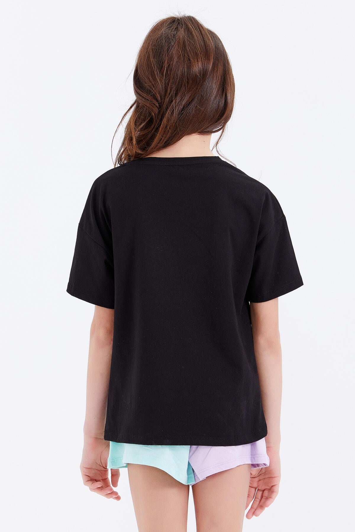 Black Oversize Print O Collar Low Shoulder Girl's T-Shirt - 75032