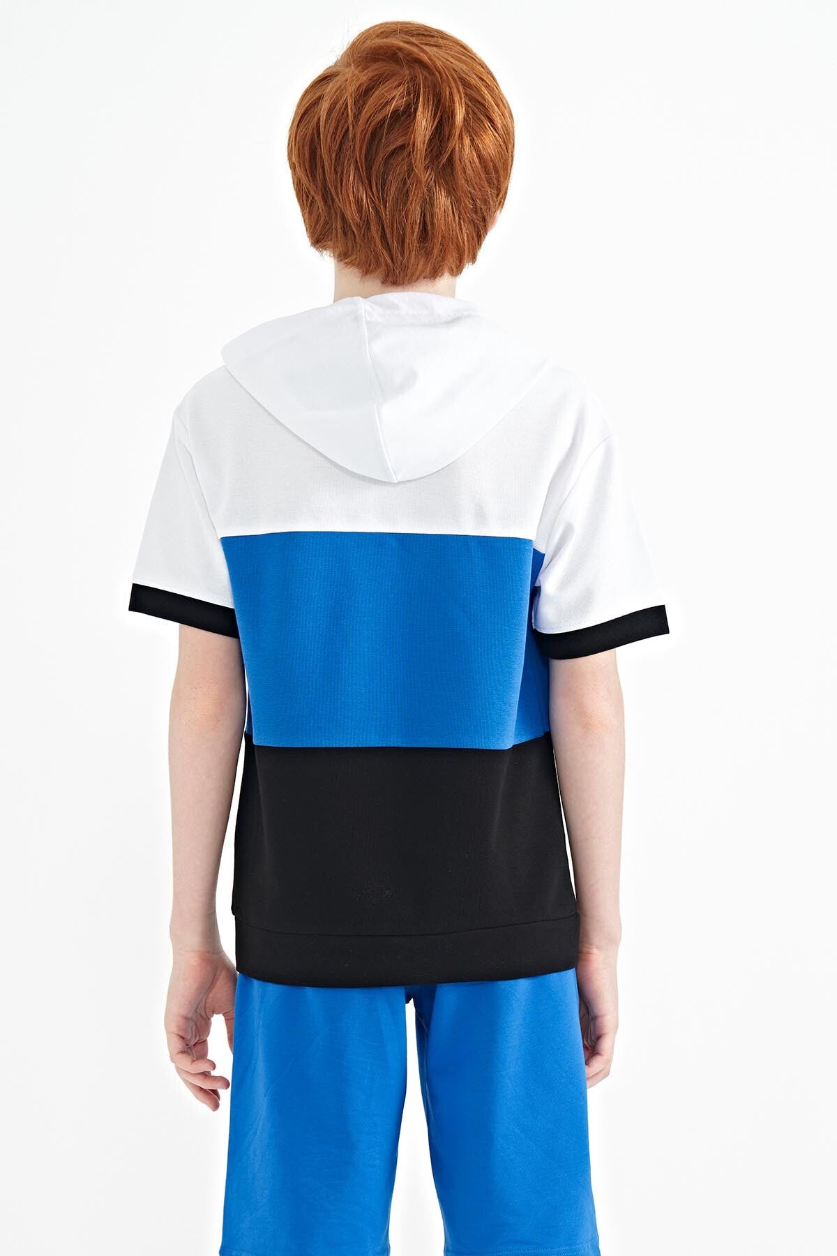 Black Color Block Kangaroo Pocket Hooded Oversize Boys T-Shirt - 11150
